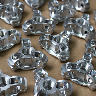 قطعات آلومینیومی CNC سفارشی با فرآیند ماشینکاری و چرخش دقیق