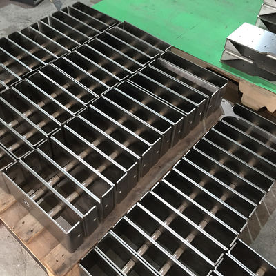 نمونه های اولیه ورق فلز SS 304 جوشکاری تراشکاری CNC برش و خمش لیزری